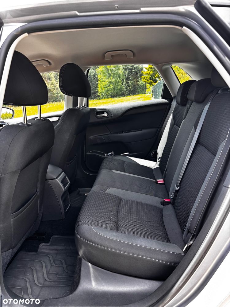 Citroën C4 BlueHDi 100 Selection - 11