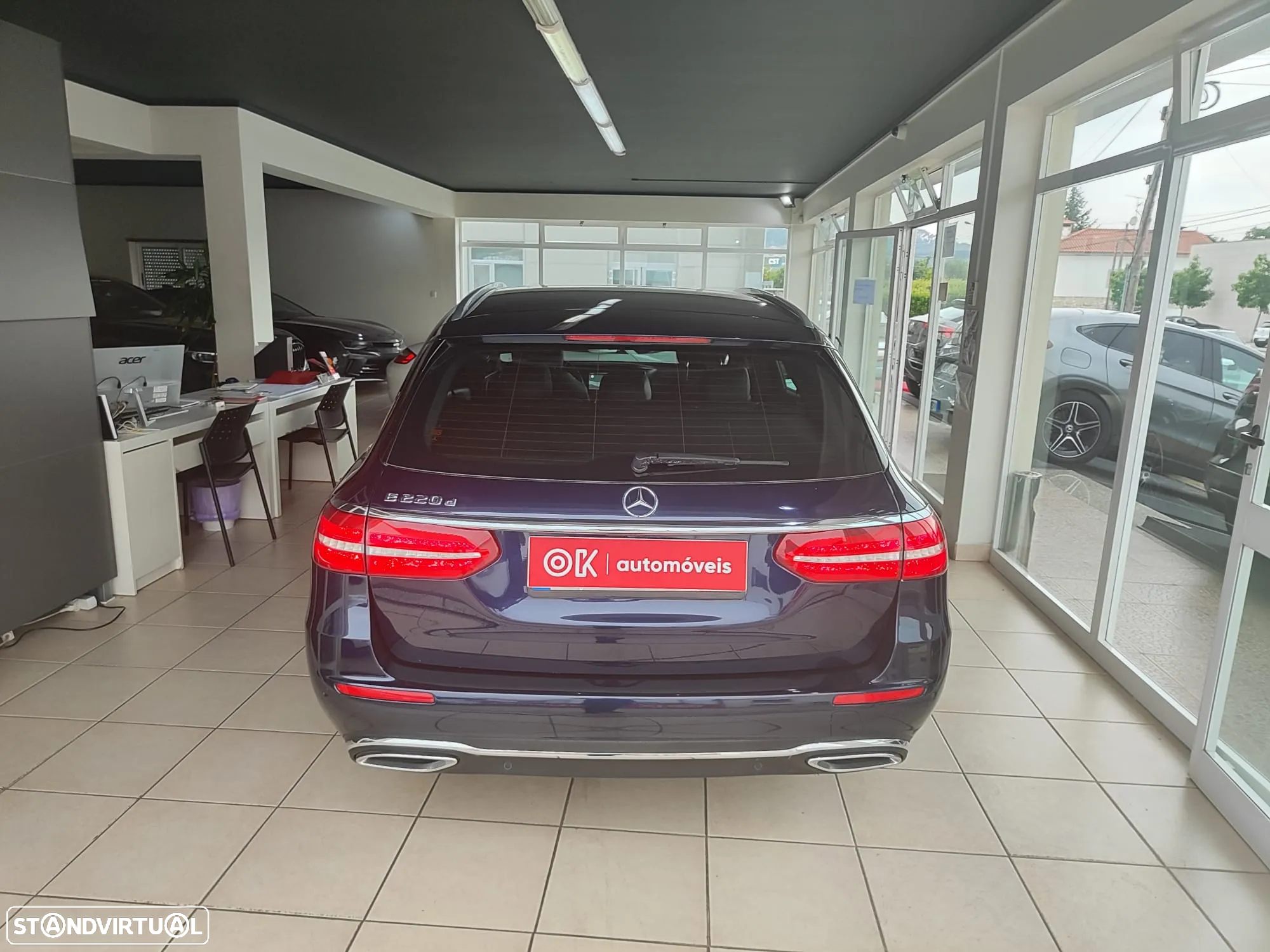 Mercedes-Benz E 220 d AMG Line - 9