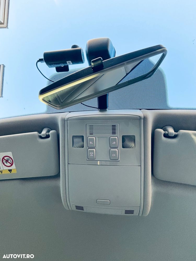 Volkswagen Golf - 16