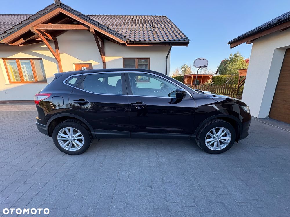 Nissan Qashqai 1.2 DIG-T N-Vision - 6