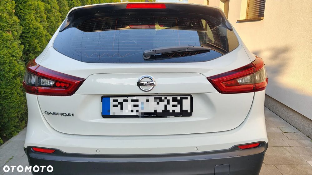 Nissan Qashqai 1.7 dCi ALL-MODE 4x4i N-CONNECTA - 2