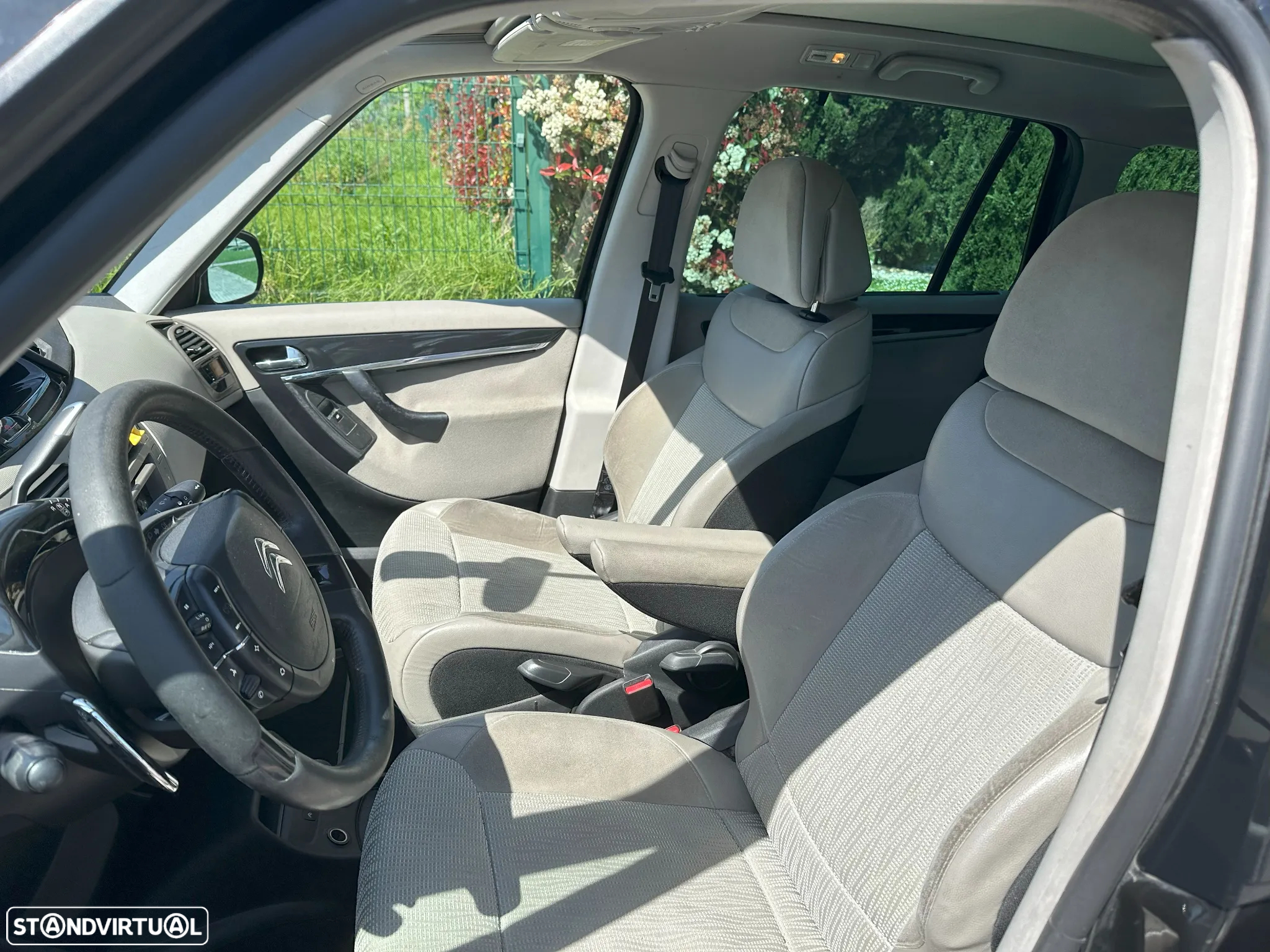 Citroën C4 Grand Picasso 1.6 HDi Exclusive CMP6 - 9