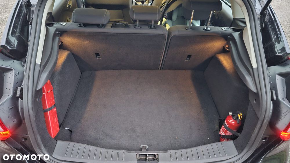 Ford Focus 1.6 EcoBoost Titanium - 12