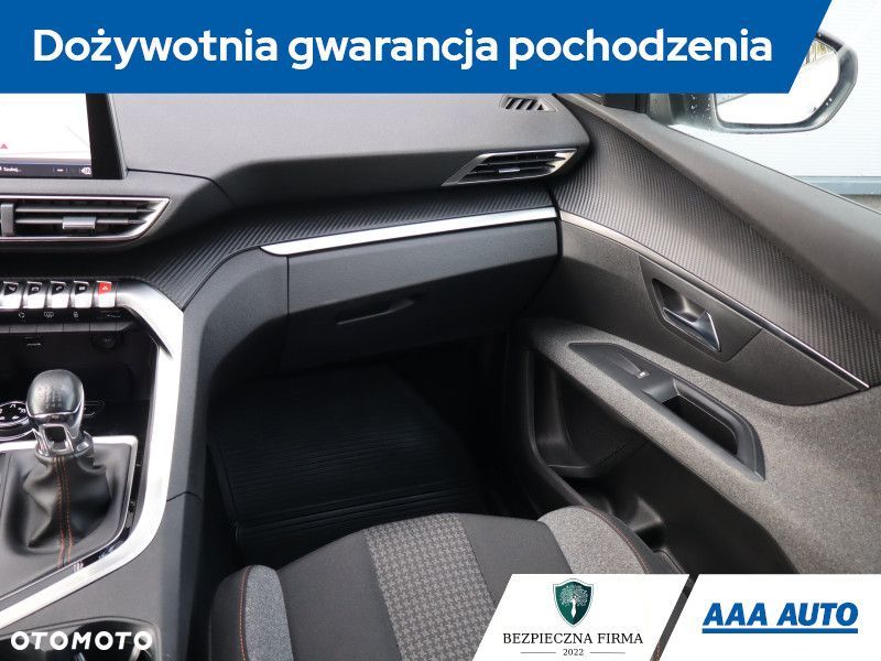 Peugeot 5008 - 10