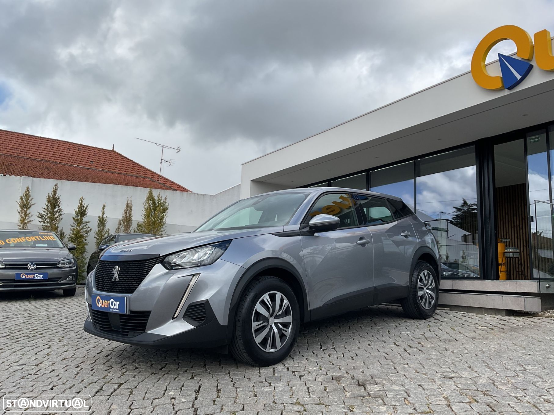 Peugeot 2008 1.2 PureTech Active Pack - 17