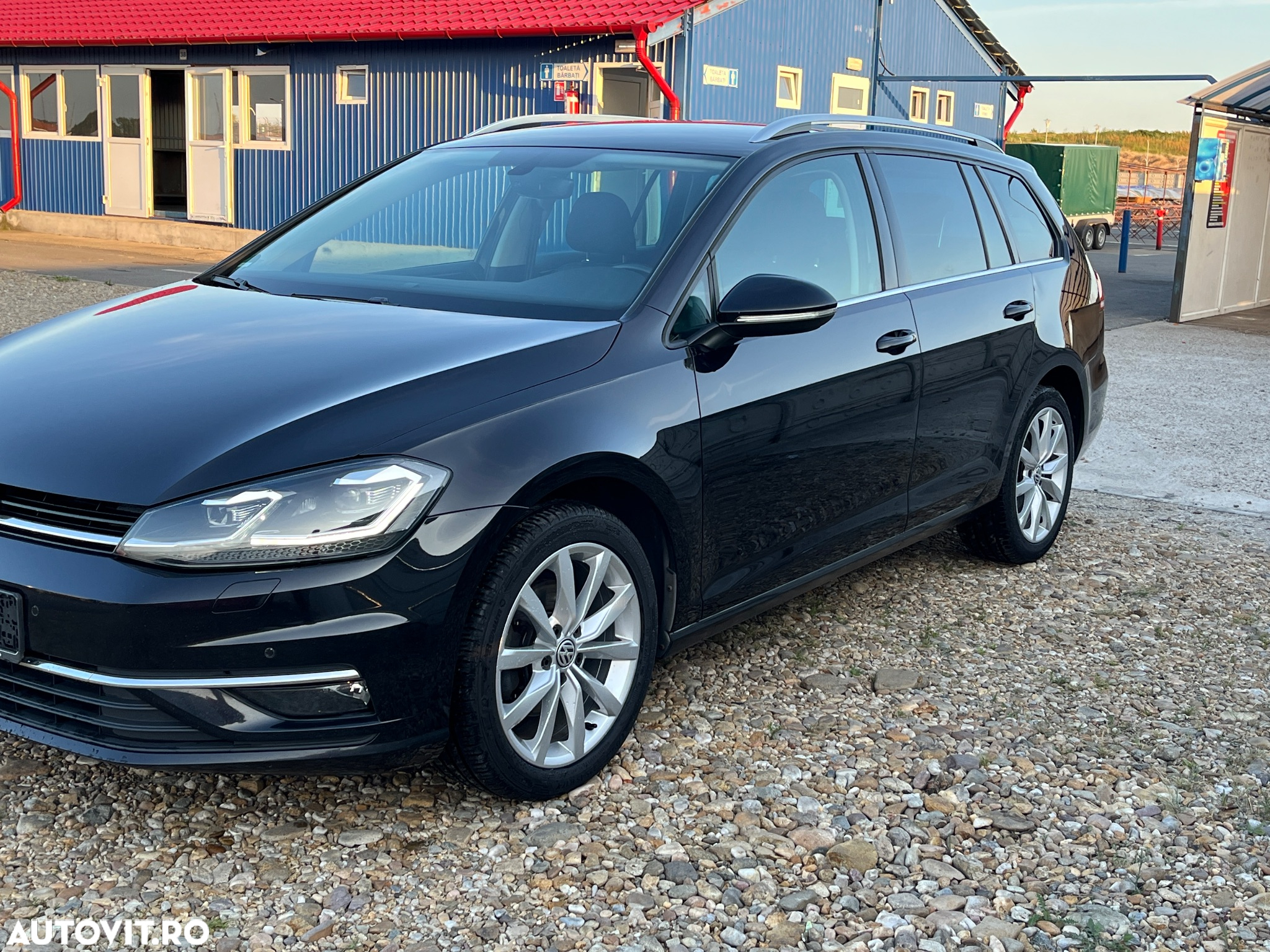 Volkswagen Golf 2.0 TDI (BlueMotion Technology) Highline - 2