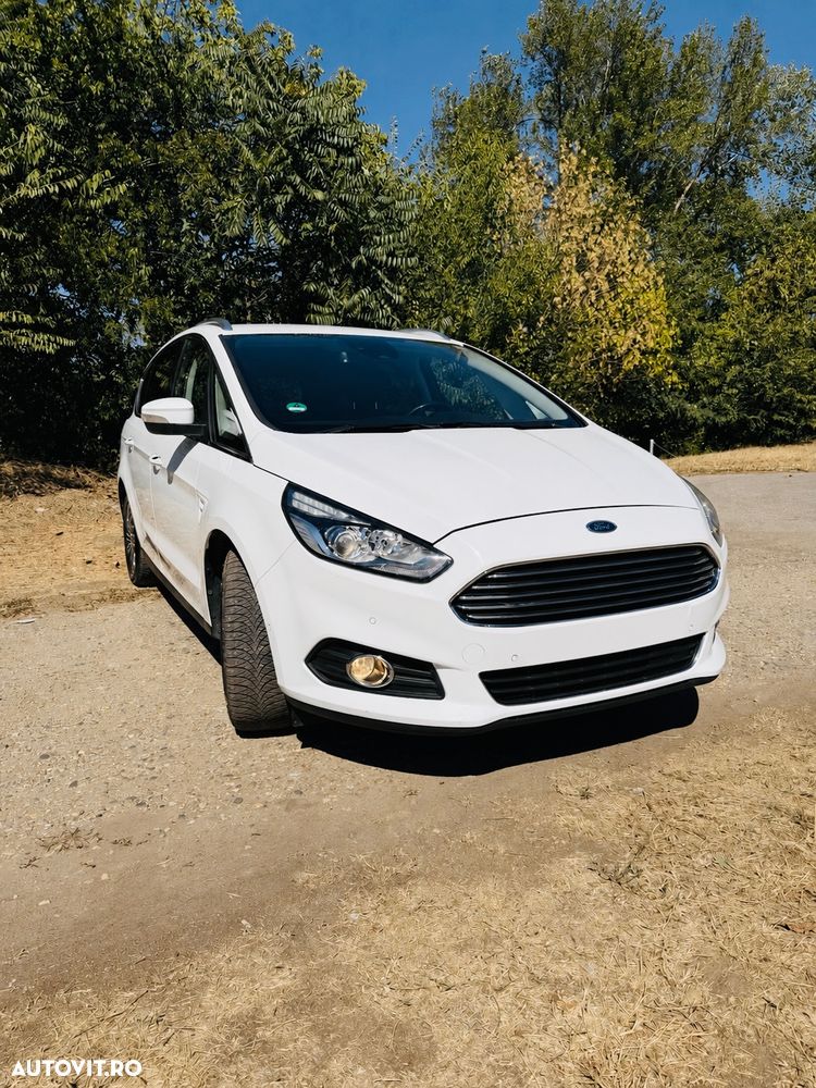 Ford S-Max - 1