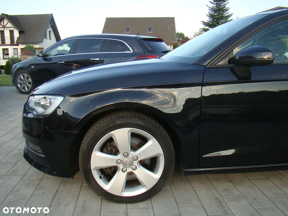 Audi A3 Sportback 1.8 TFSI Attraction - 6