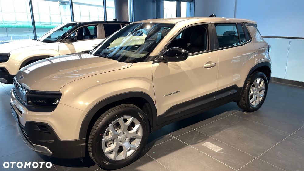 Jeep Avenger 54kWh Altitude - 1