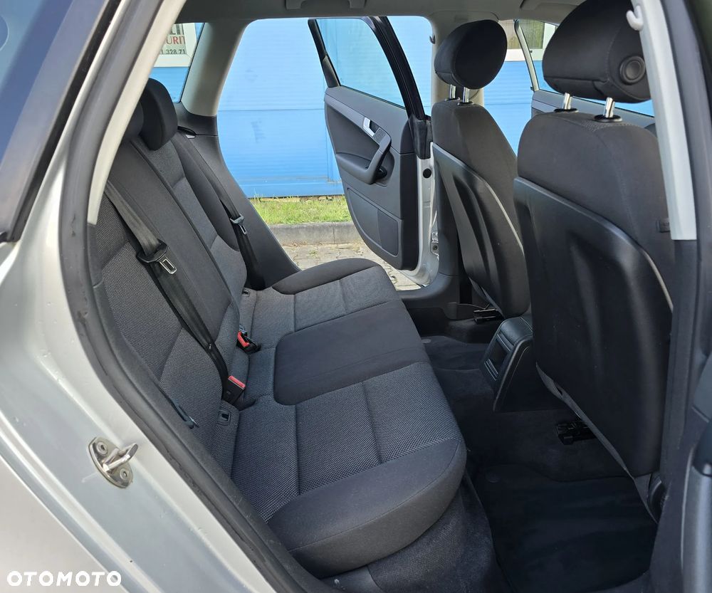 Audi A3 Sportback 1.6 Ambiente - 16