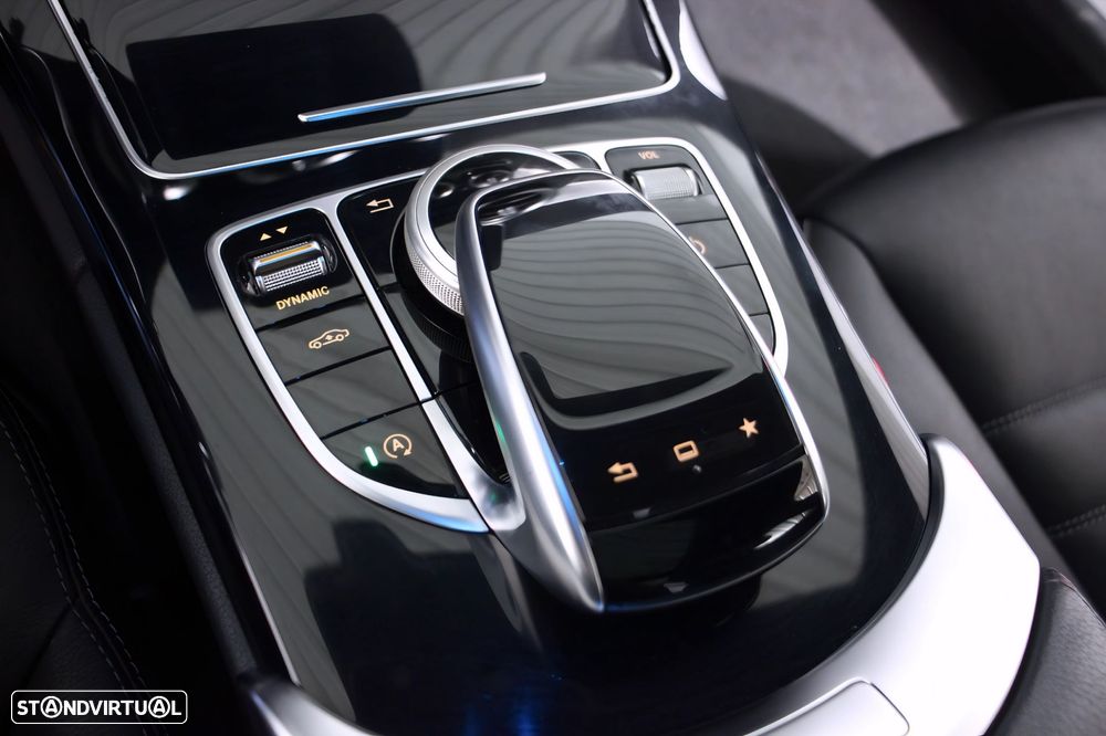 Mercedes-Benz C 250 d AMG Line 4-Matic Aut. - 20