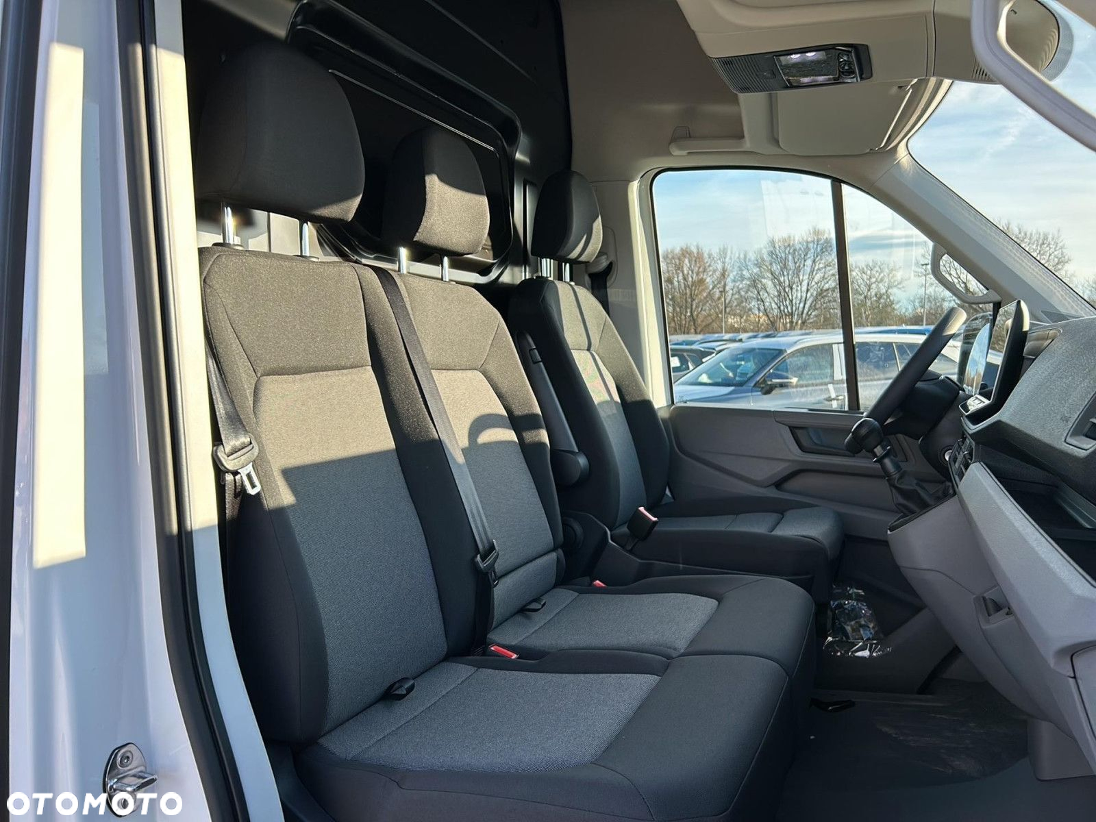 Volkswagen Crafter 35 KONTENER Z WINDĄ, Poj. Kabina, DMC=3.5t, 2.0BiTDI 163KM - 18