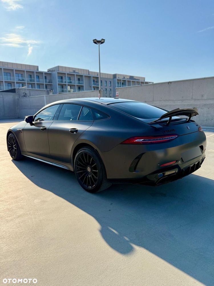 Mercedes-Benz AMG GT 63 S 4Matic+ Speedshift MCT 9G - 9