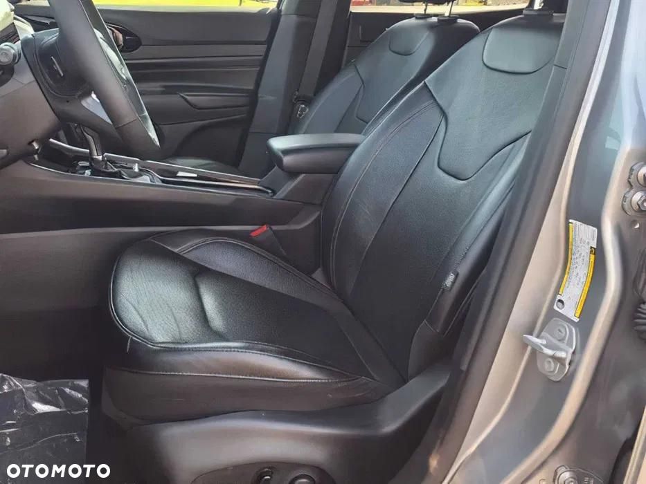 Jeep Compass - 7