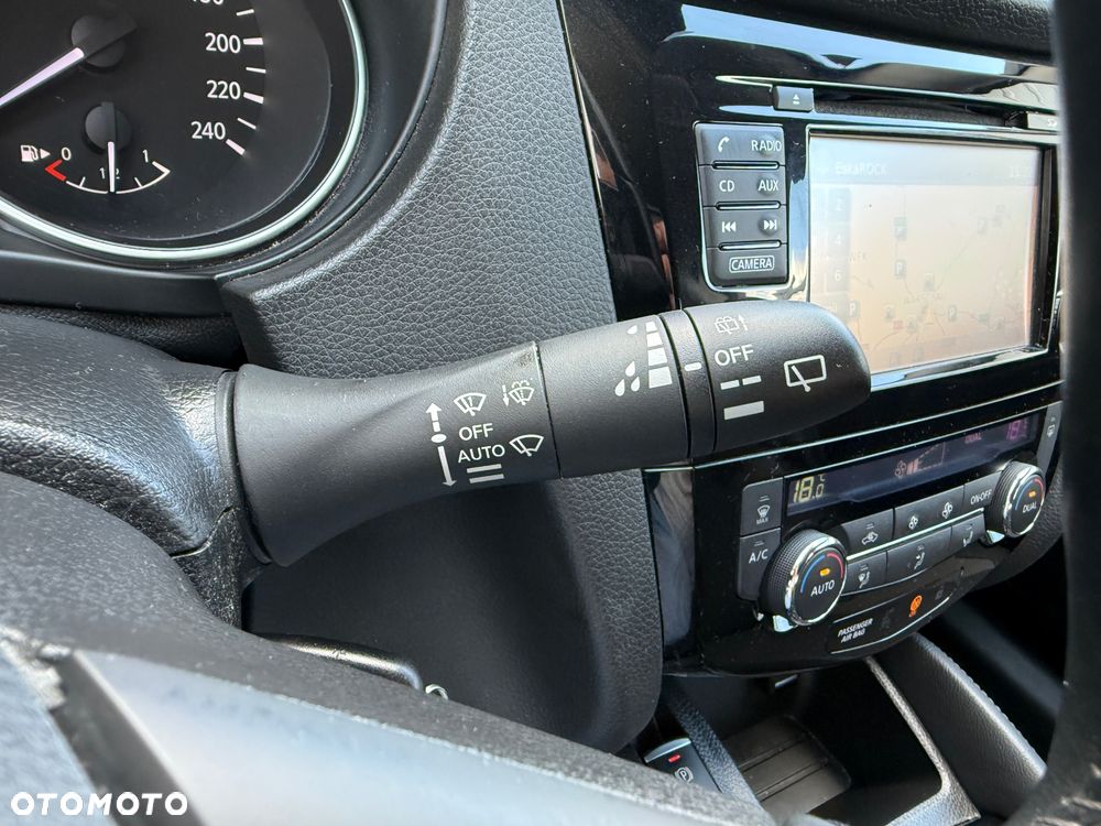 Nissan Qashqai - 17