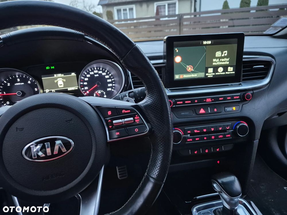 Kia ProCeed 1.6 CRDi DCT7 SCR GT LINE - 15