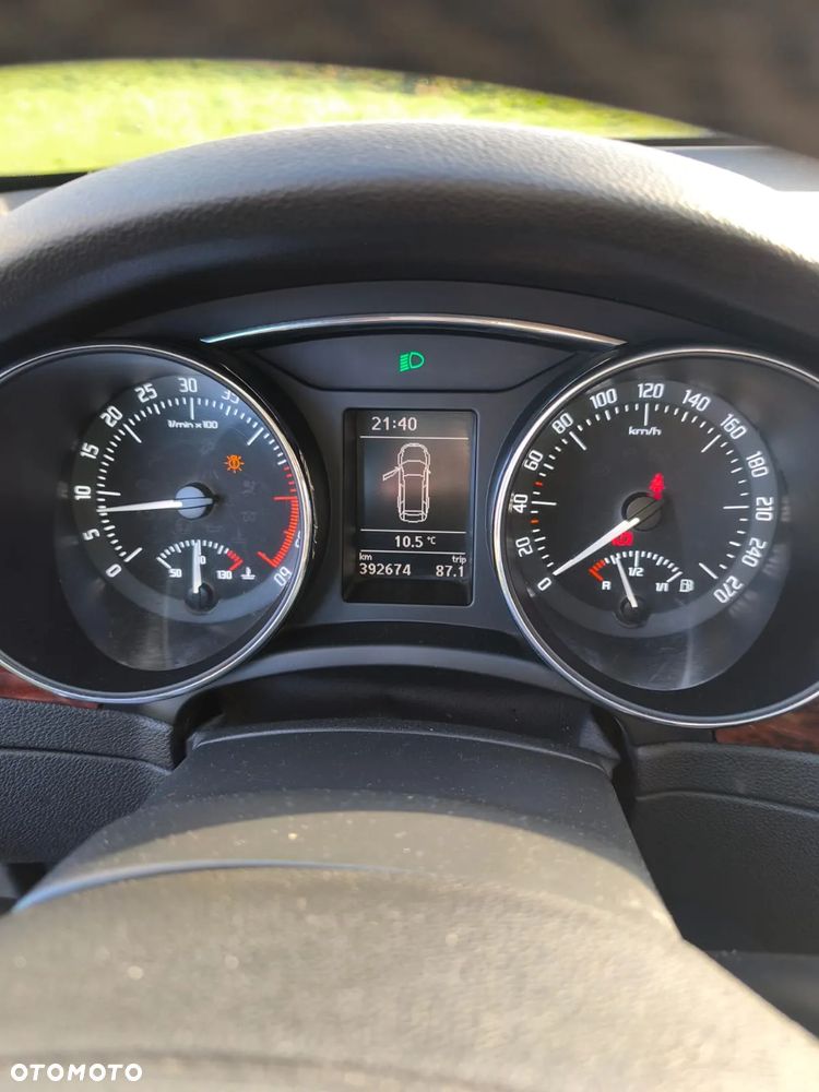 Skoda Superb 2.0 TDI Family - 11