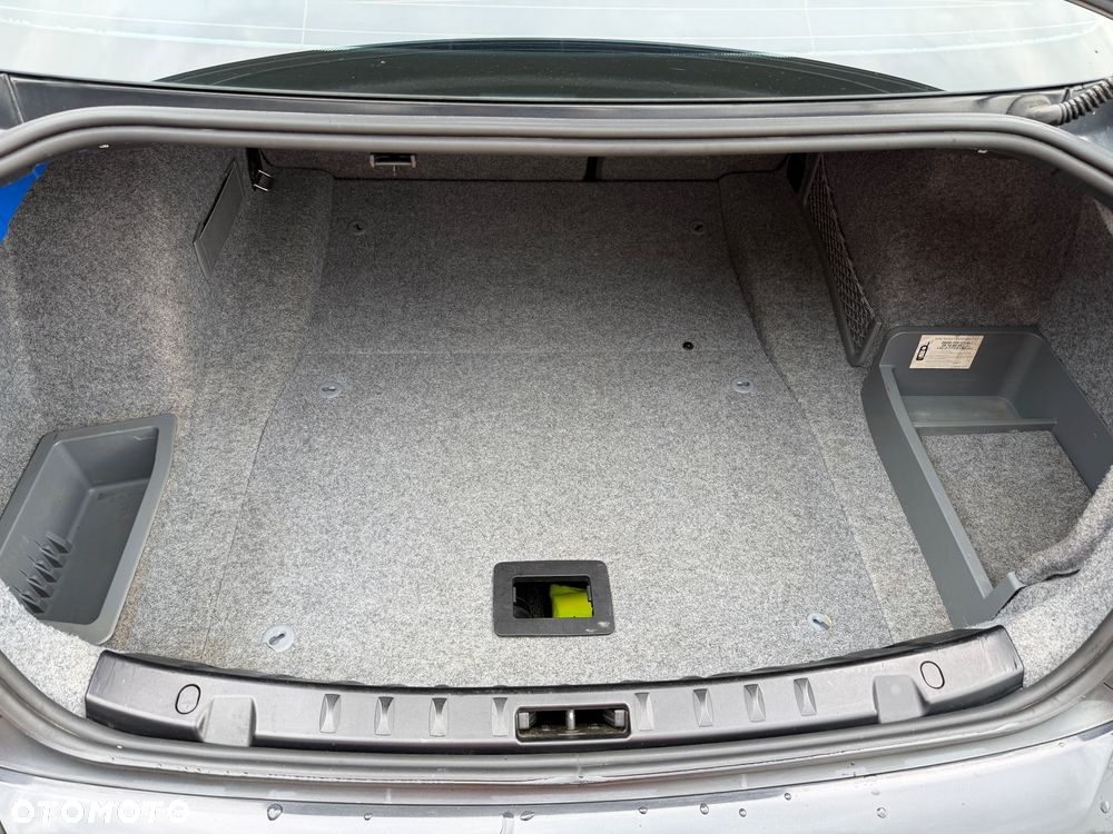 BMW Seria 3 - 23