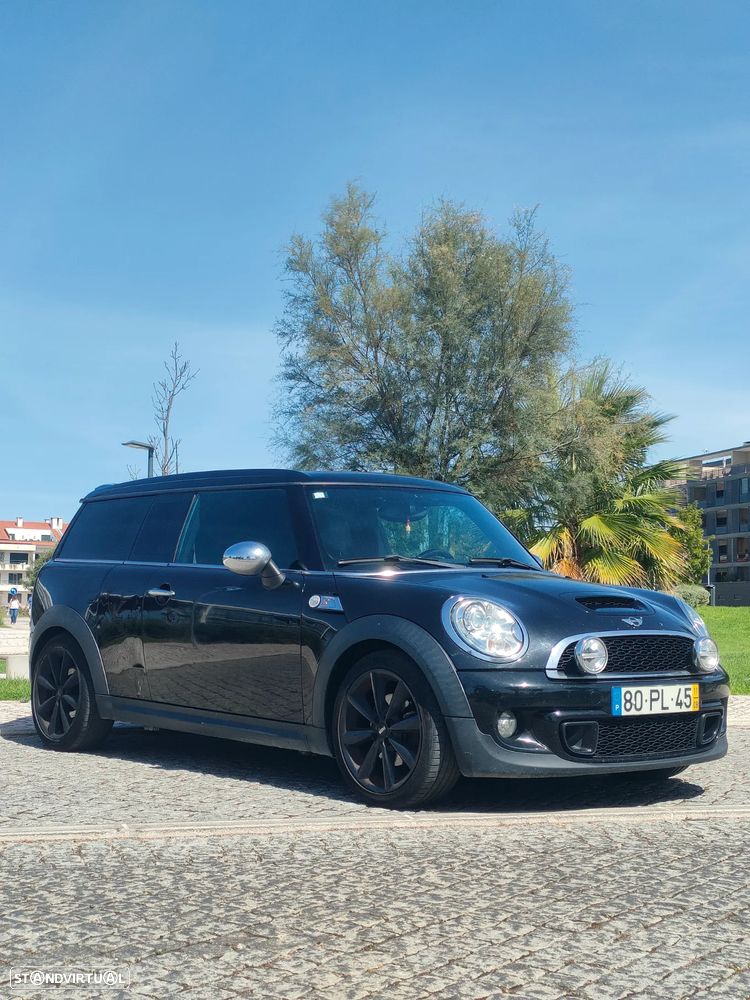 MINI Clubman Cooper SD - 10
