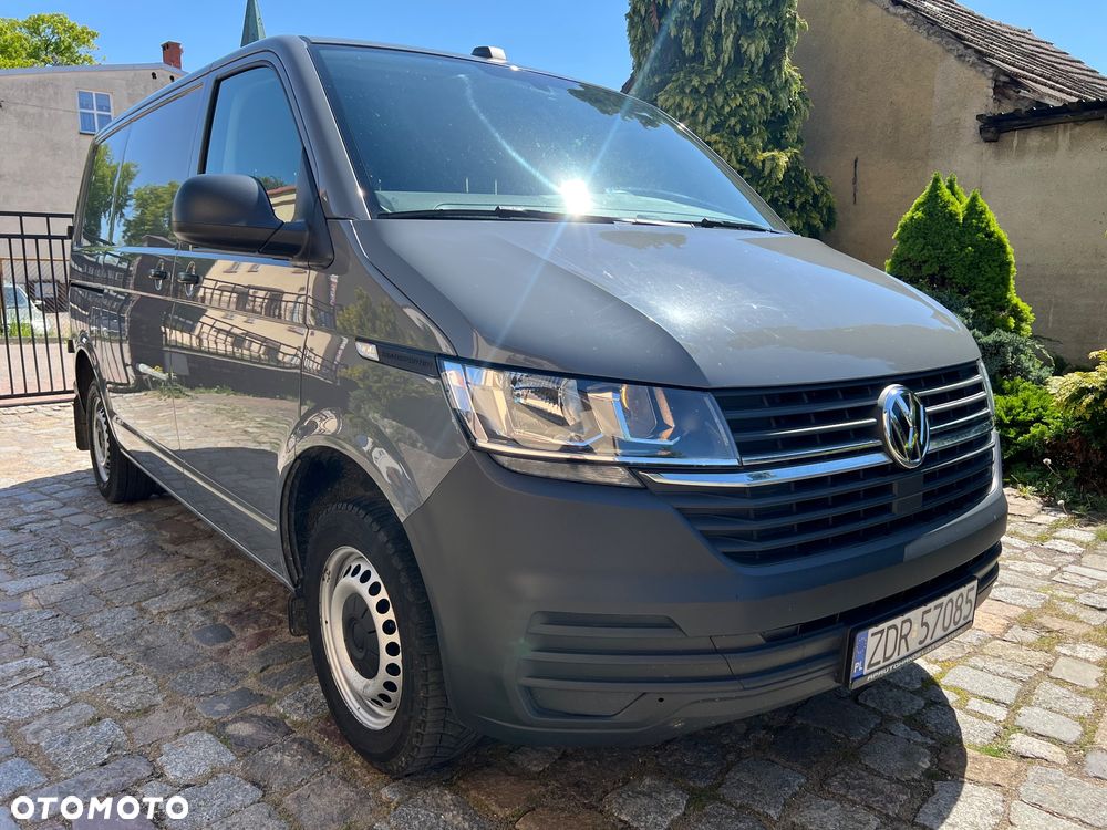 Volkswagen Transporter T6.1 - 12