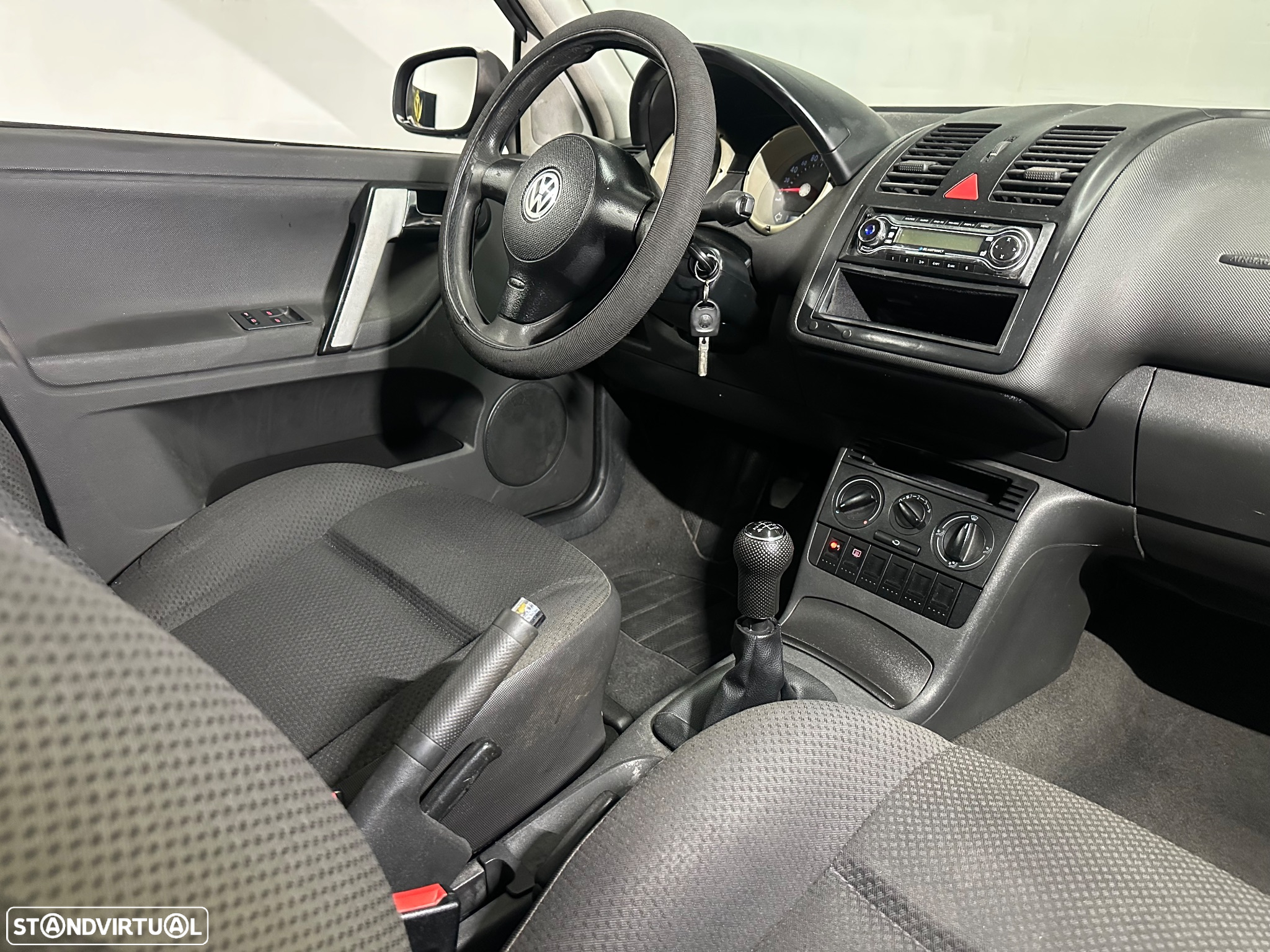 VW Polo 1.4 TDi Confortline ABS - 12