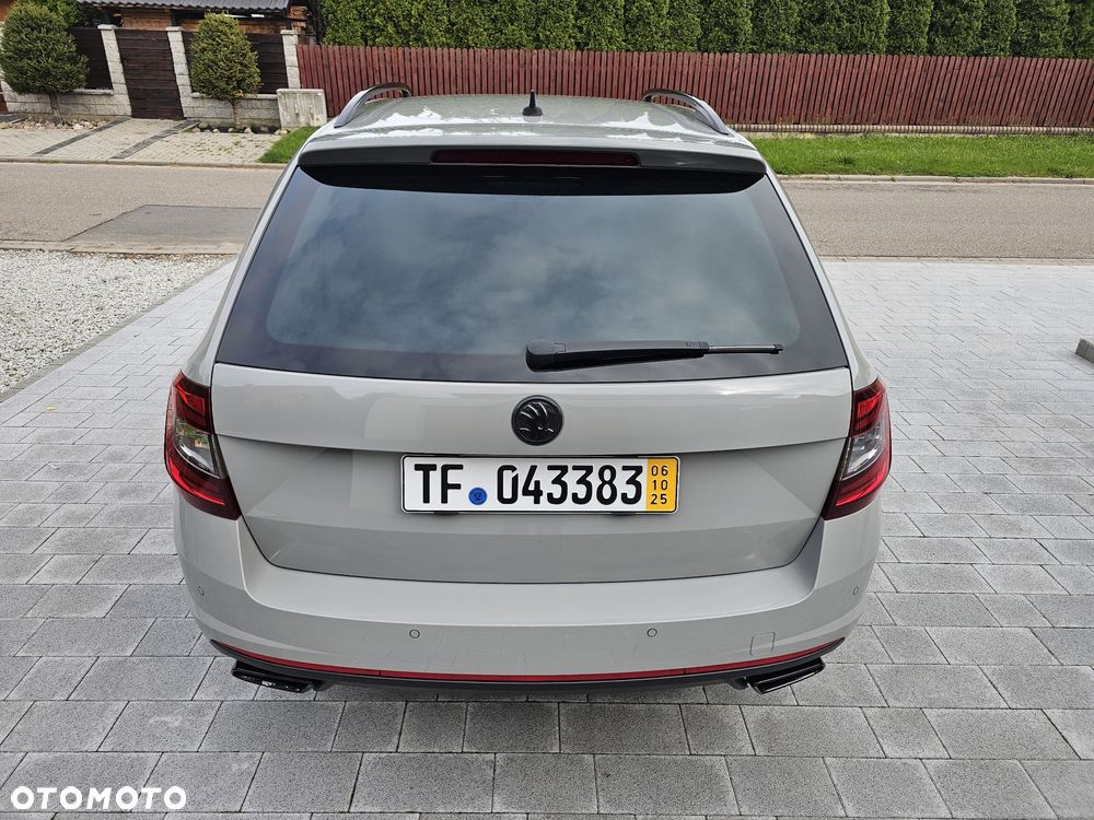 Skoda Octavia 2.0 TDI RS Challenge DSG - 9