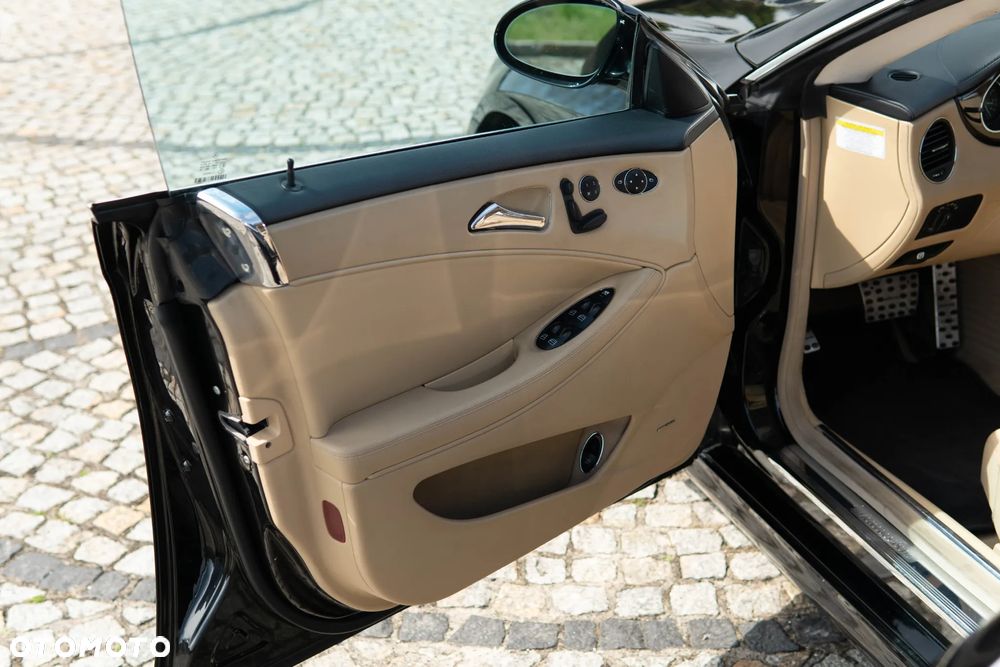 Mercedes-Benz CLS - 31