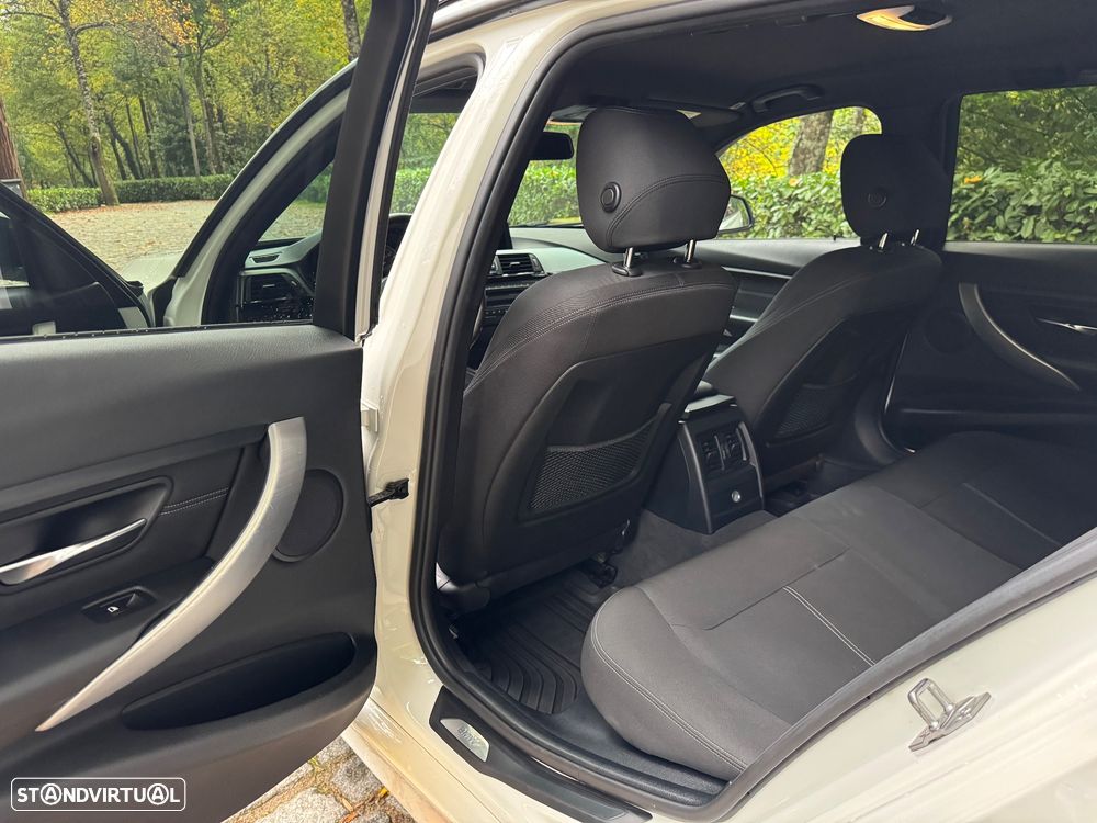 BMW 318 d Line Sport Auto - 9