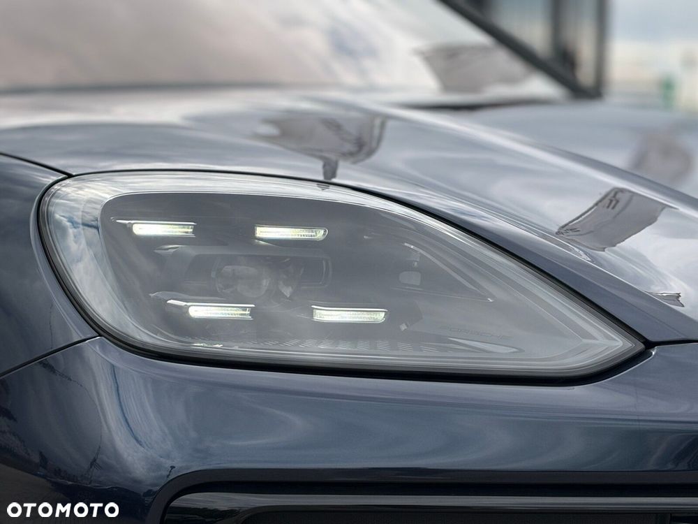 Porsche Cayenne - 13