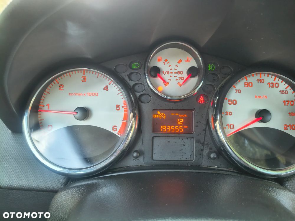 Peugeot 207 1.6 HDi Trendy - 14