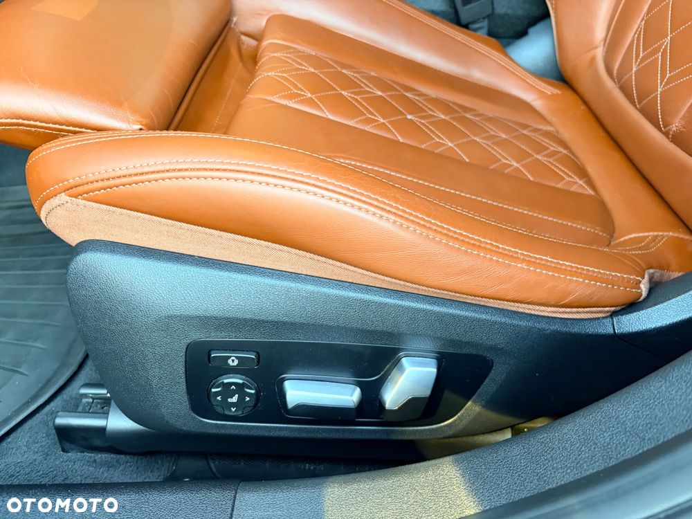 BMW Seria 3 M340i xDrive mHEV sport - 19
