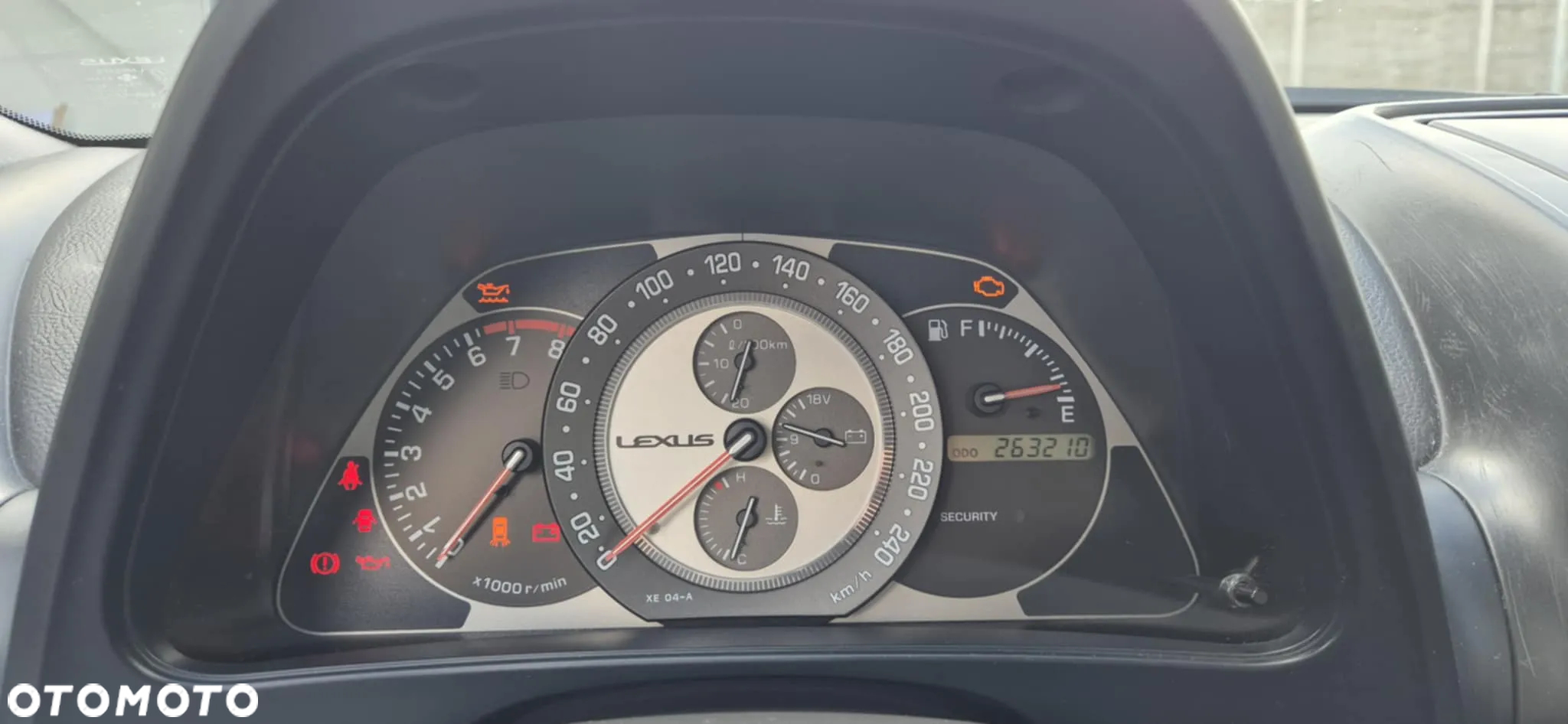 Lexus IS 200 Prestige - 5