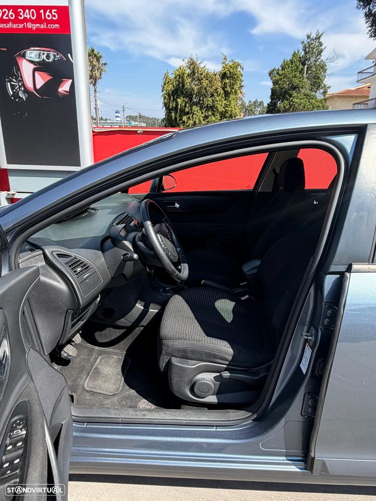 Citroën C4 1.6 HDi VTR Pack - 21