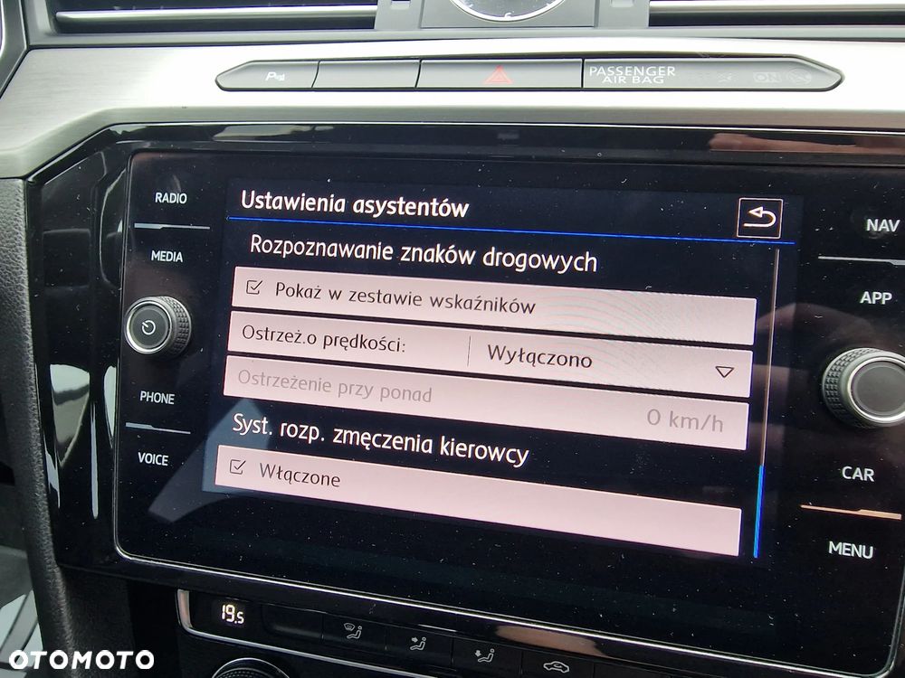 Volkswagen Arteon 2.0 TDI SCR DSG Elegance - 28