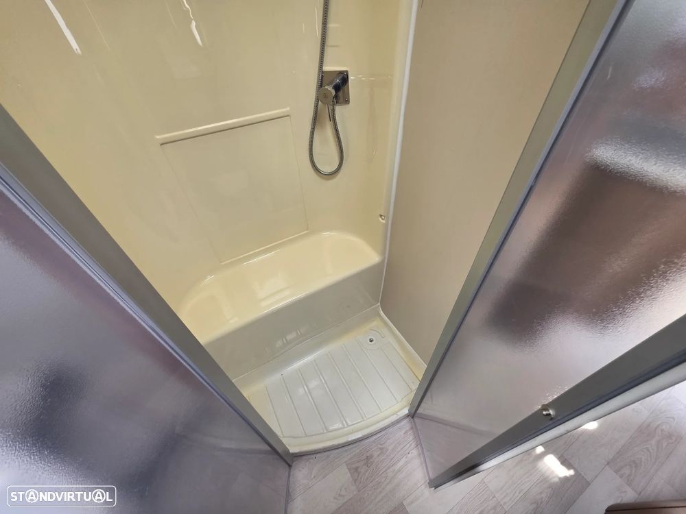 Fiat Ducato Roller 2.3 130CV Cama Central - 14