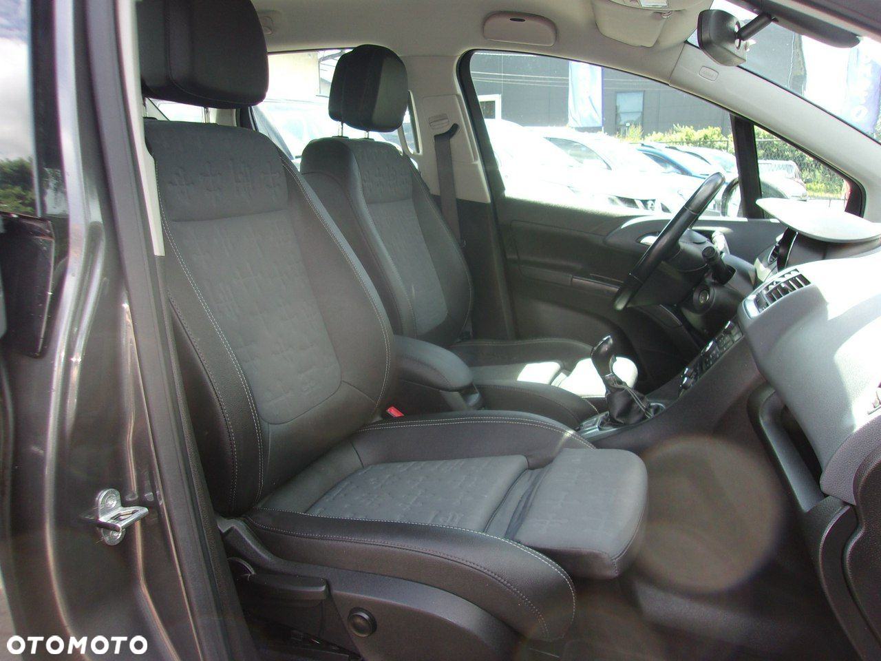 Opel Meriva 1.4 T Cosmo - 24