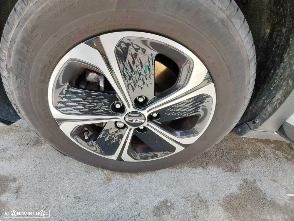 Kia XCeed 1.6 GDi PHEV Drive - 6