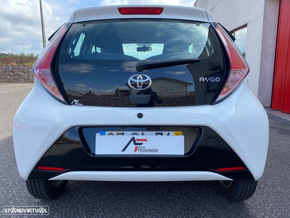 Toyota Aygo 1.0 X-Play Plus MM - 7