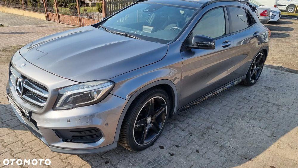 Mercedes-Benz GLA 200 (CDI) d 7G-DCT AMG Line - 26