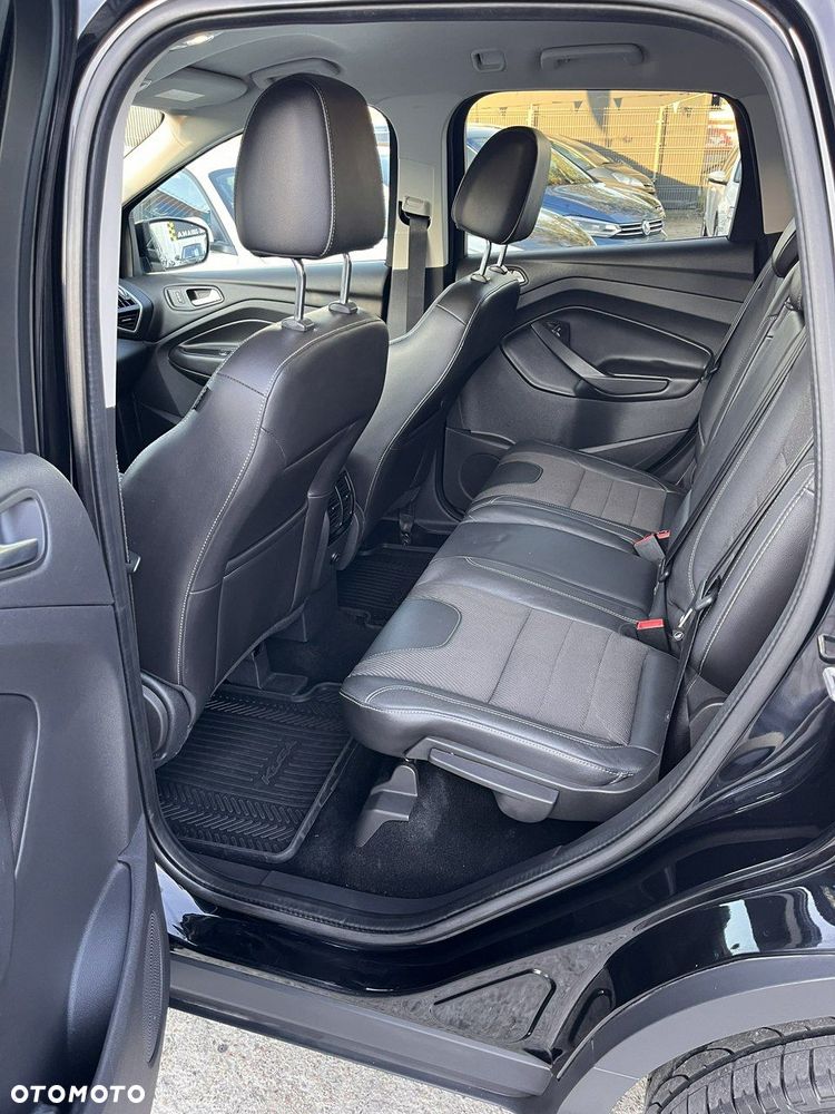 Ford Kuga - 22