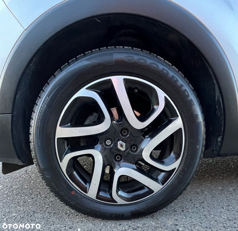 Renault Captur - 19
