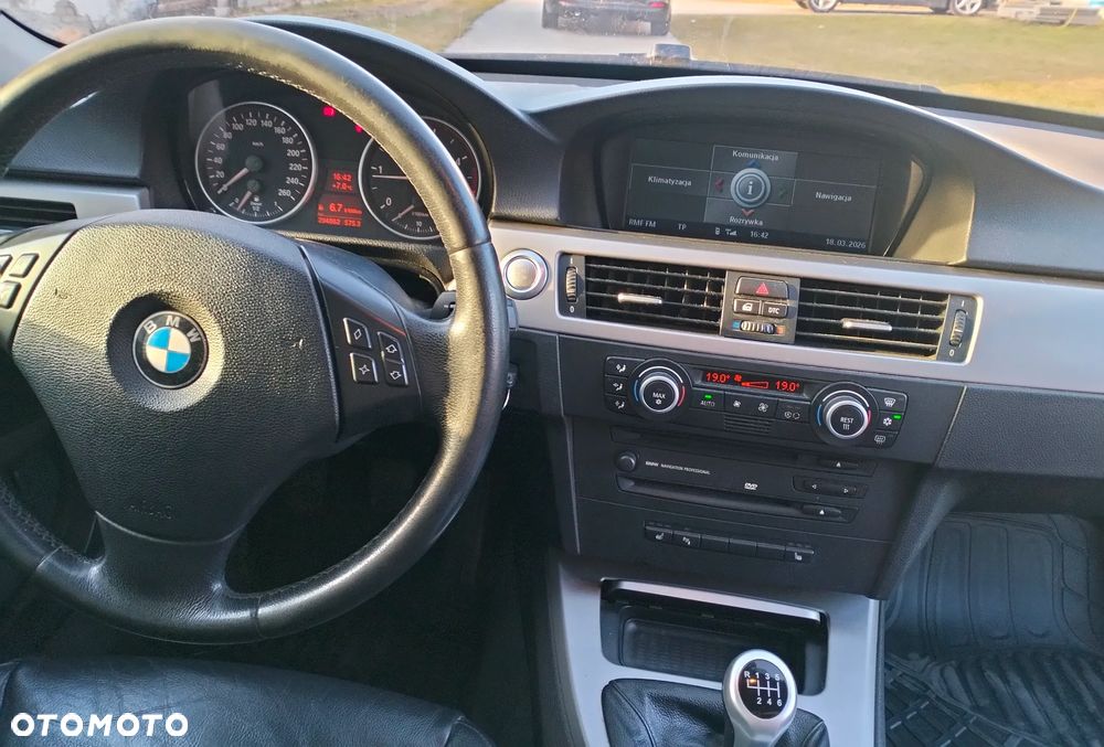 BMW Seria 3 320d - 8