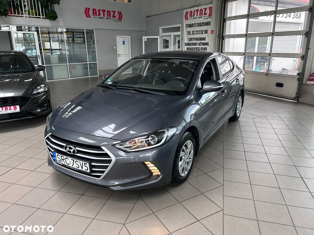 Hyundai Elantra 1.6 Classic Plus - 5