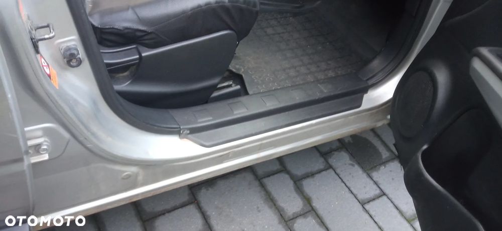 Nissan X-Trail 2.0 dCi SE - 15