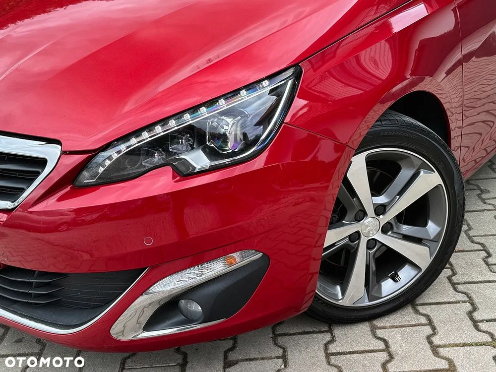 Peugeot 308 BlueHDi 150 Stop & Start Allure - 32