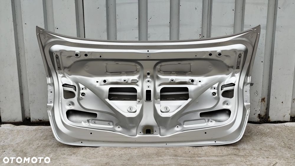 KLAPA BAGAŻNIKA TYLNA TYŁ TOYOTA COROLLA SEDAN E210 E21 - 8