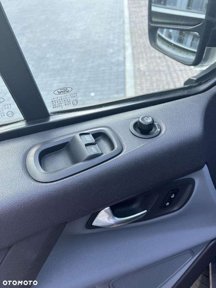 Ford Transit Custom - 10
