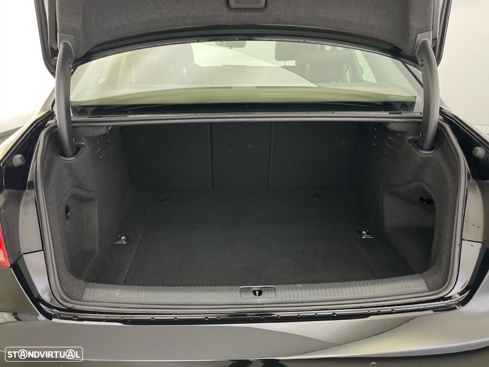 Audi A4 2.0 TDI - 13
