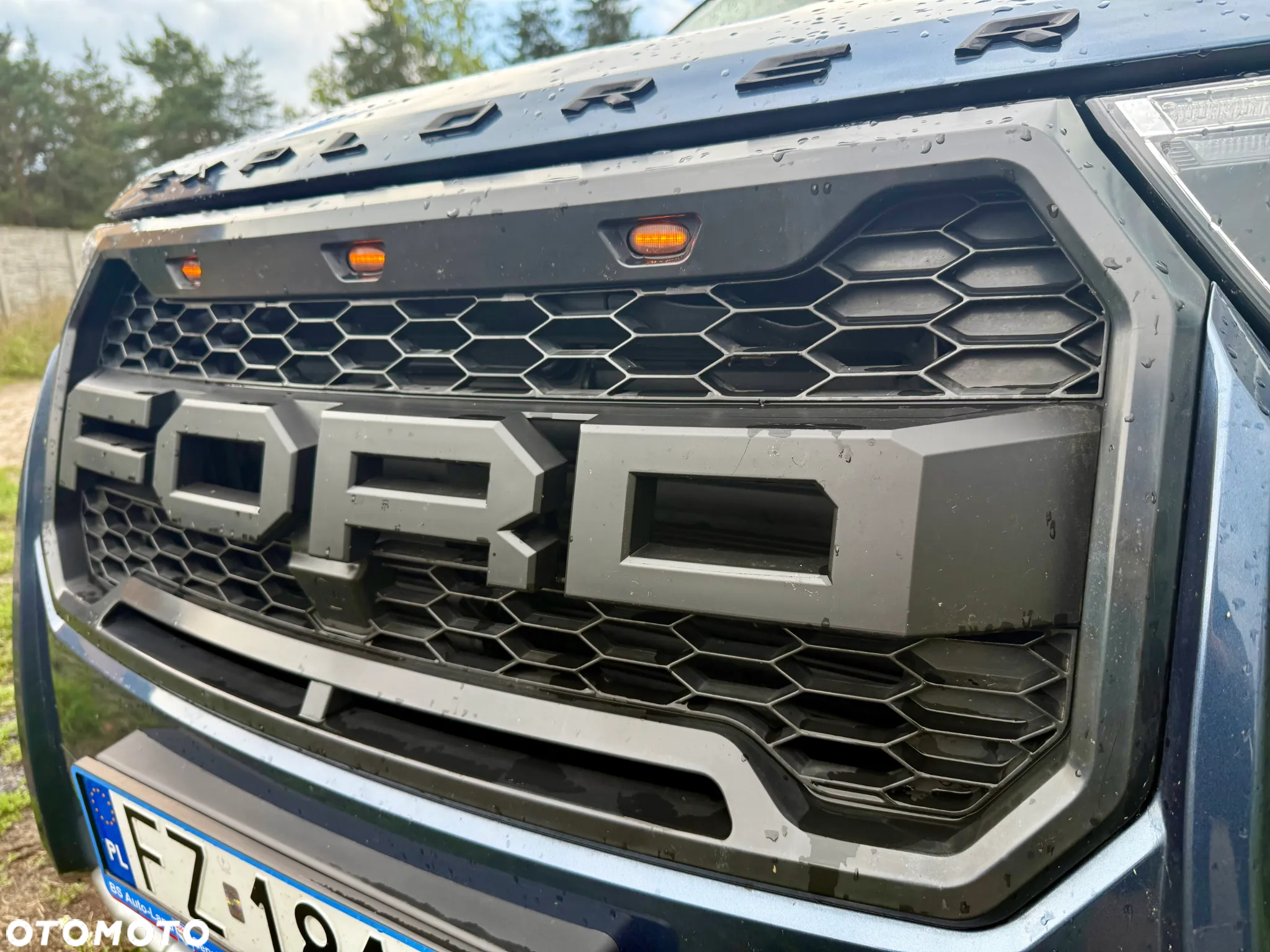 Ford Explorer - 3