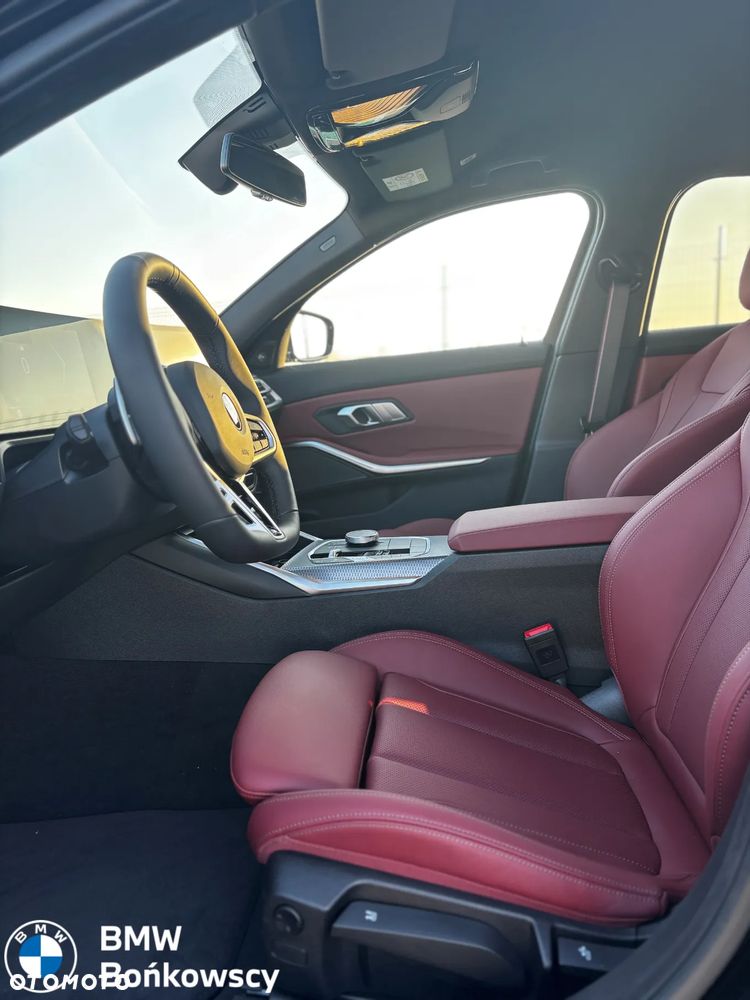 BMW Seria 3 318d MHEV M Sport - 12